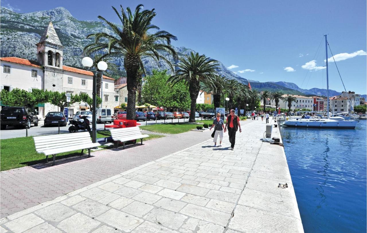 Lovely Apartment In Makarska With Wifi Eksteriør bilde